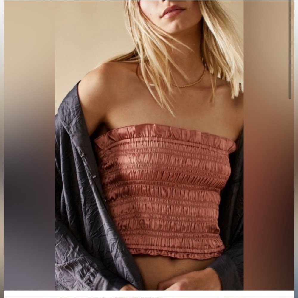 Free People Intimately Be Right Back Tube Smocked Ruffled Rose Gold Size Medium